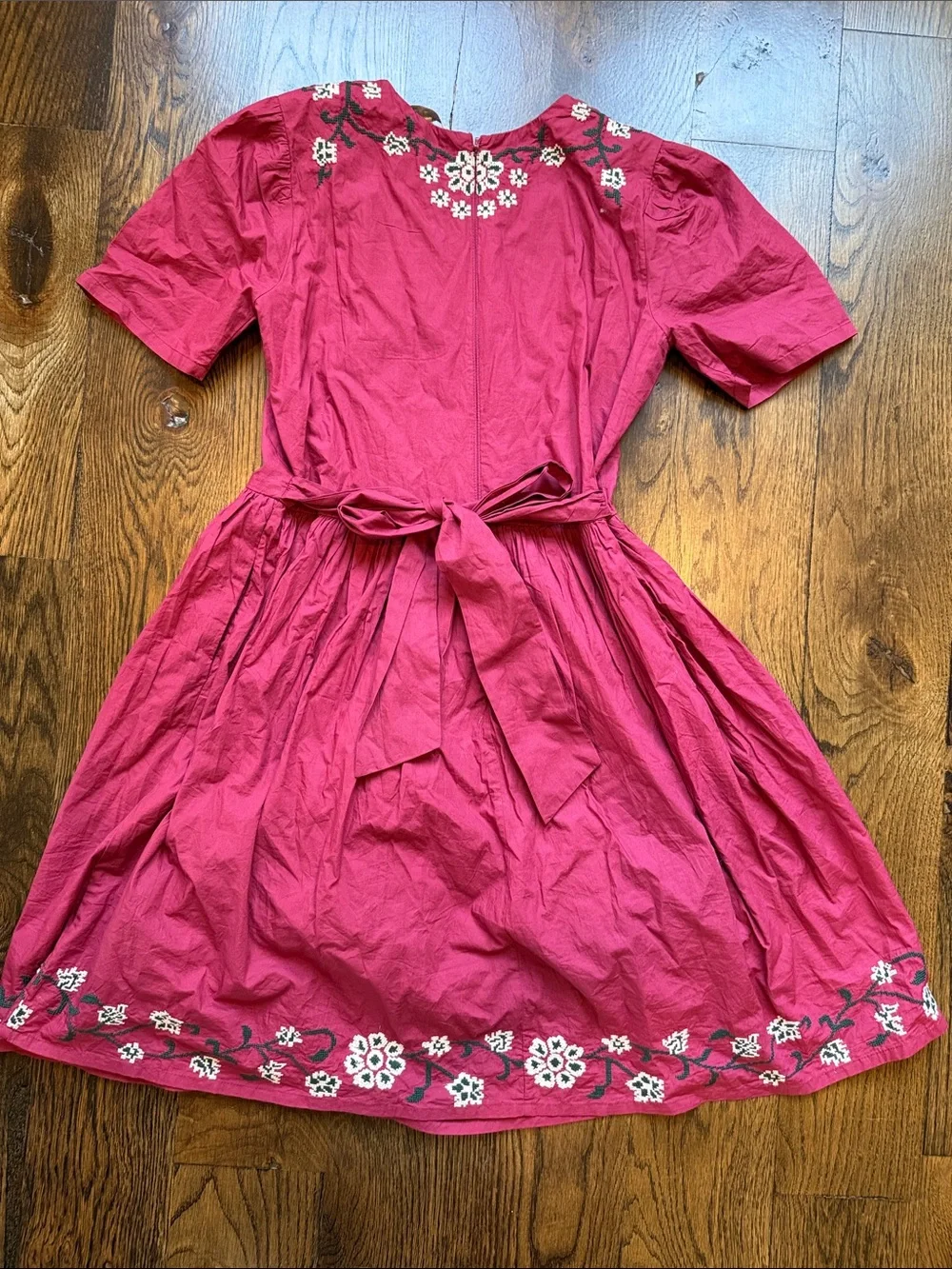 Ivy City Co Mini 11/12 Floral Embroidered Dress